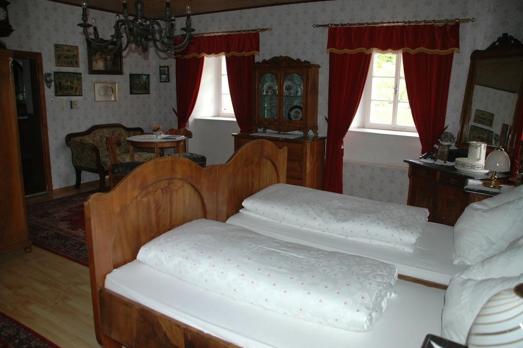 Отель Romantikhaus Hufschmiede Энгельхартсцелль Экстерьер фото